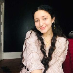 Meet your Posher, Ayasha